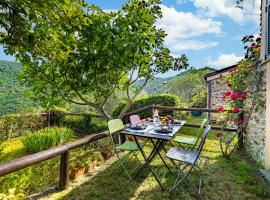 Hostdomus - Olive & Garden, hotel v destinaci Garlenda