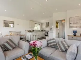 Tench Lodge