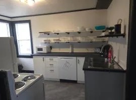 Minutes to Downtown & Ideal for Long-term Stays