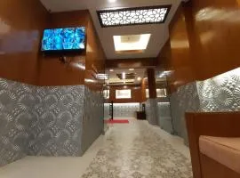 Hotel Golden Inn