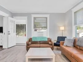 Welcome to Hat City Danbury, A Suburban Retreat