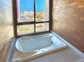 DUPLEX com Hidromassagem total de 02 QUARTOS e Vista MAR, hotel in Aracaju