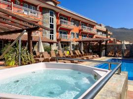 Hotel La Aldea Suites, hotel with hot tubs in La Aldea de San Nicolas