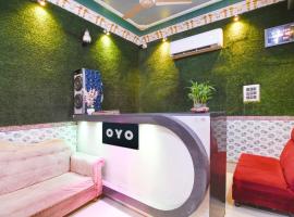 Hotel O New Taj, hotel v destinaci Baharampur