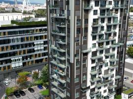 Ein Park Apartment with free parking