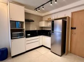 Studio Super Luxo com ar condicionado vaga piscina academia coworking etc