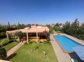 Agafay Olivium, hotel in Aït Amara el Ouled