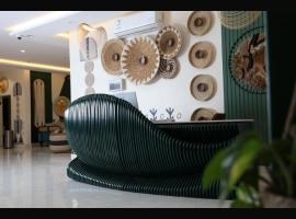 مساكن الدار للشقق المخدومه 13, hotel de lujo en Abha