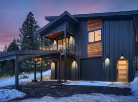 Pinebox at Evergreen Modern 20Acres -Serene-Creek