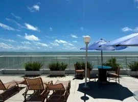 Blue Sunset com Varanda - Experience