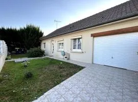 Jolie et charmante maison accessible depuis Paris