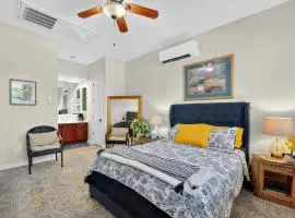 Elm Casita Apts