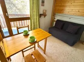 Studette avec balcon parking et casier à ski 2 min du Jandri 3S aux 2 Alpes