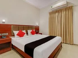 Super Townhouse Kizhakkambalam Tourist Home