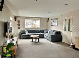 Spacious Family Home in Te Anau