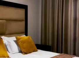 Nyakhosi Luxury Guesthouse