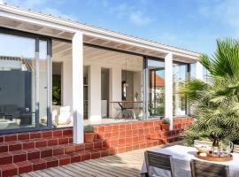 Josy Lodge, hotel in Ferrel