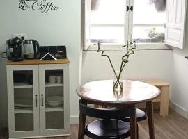 Adiva Loft, hotel a Pontedeume