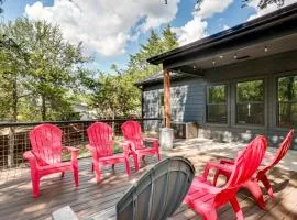 1 Mi to Boating and Beaches Lake Texoma Getaway