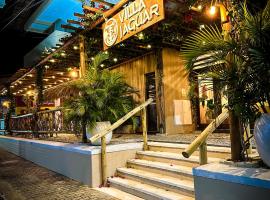 Villa Jaguar Fortim, hotel v destinaci Fortim