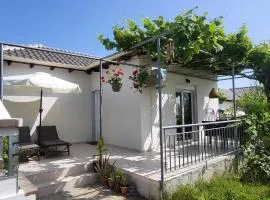 Ferienhaus In Thasos Mit Großer Terrasse