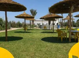 Appartement avec jardin route Saïdia