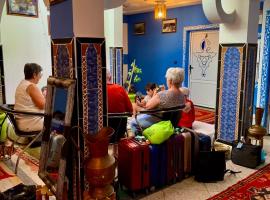 Raid rooftop atlas dades, hotel in Boumalne