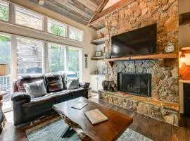 Mountain Bearadise Home with Stunning Views