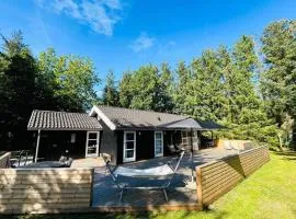 TV1588 Ålbæk - Musvågevej 186