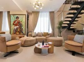 Luxury 3 bedroom penthouse with 2 living room