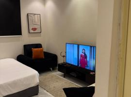 أستديو هادي بجوار البوليفارد غرفه, hotel i Riyadh