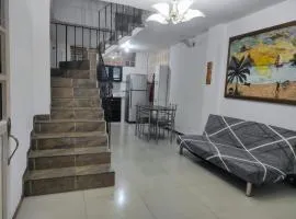 Casita entre árboles, casa de huéspedes céntrica y cómoda en San Fernando, Cali