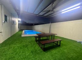 Homestay D Zamrud Izhansif，位于哥打丁宜的酒店