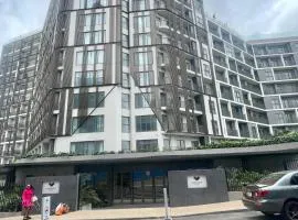 Loxwood House Luxury Apartment