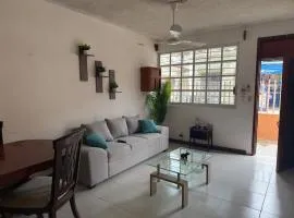 Departamento completo bien ubicado