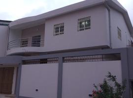 Sheyllo Suites Abidjan - Cocody, levný hotel v destinaci Abidžan