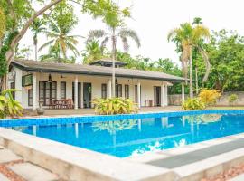 Beach Club Bungalow Induruwa, bungalow in Induruwa