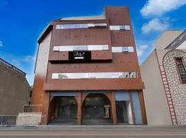 Super Collection O Race Course Garden Rajkot Formerly Shahi Darbar