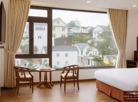 Farmstay NC - Boutique Hotel