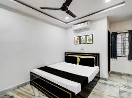 SPOT ON BSR RoyalStay Super Luxury Hotel Rooms