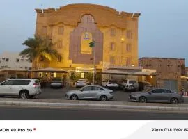 جولدن نيو-Golden New