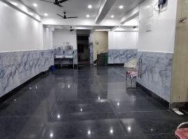 Hotel Shree Vinayak Palace、デーオーガルのホテル