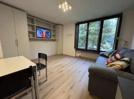 077 Moderno monolocale, Giustino
