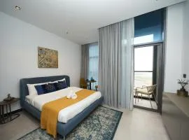 Cosy Studio on the Binghatti Canal