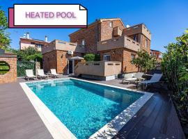 Allure apartment no 1, hotel a Kornić