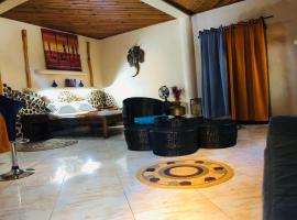 Hotel LE BOEUF, hotel com estacionamento em Mandriankeniheny