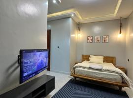 Times studio, hotel con estacionamiento en Kampala