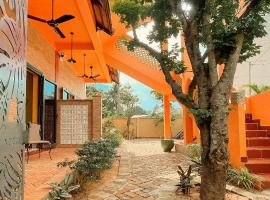 Orange Villa Muine, apartment in Mui Ne