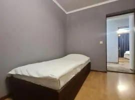 4 Кімнатні Апартаменти в Центрі, вул Незалежності, 5
