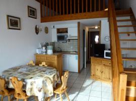 Résidence Les Balcons Des Curtious - Studio mezzanine - 4 personnes MAE-2113, Hotel in Bessans